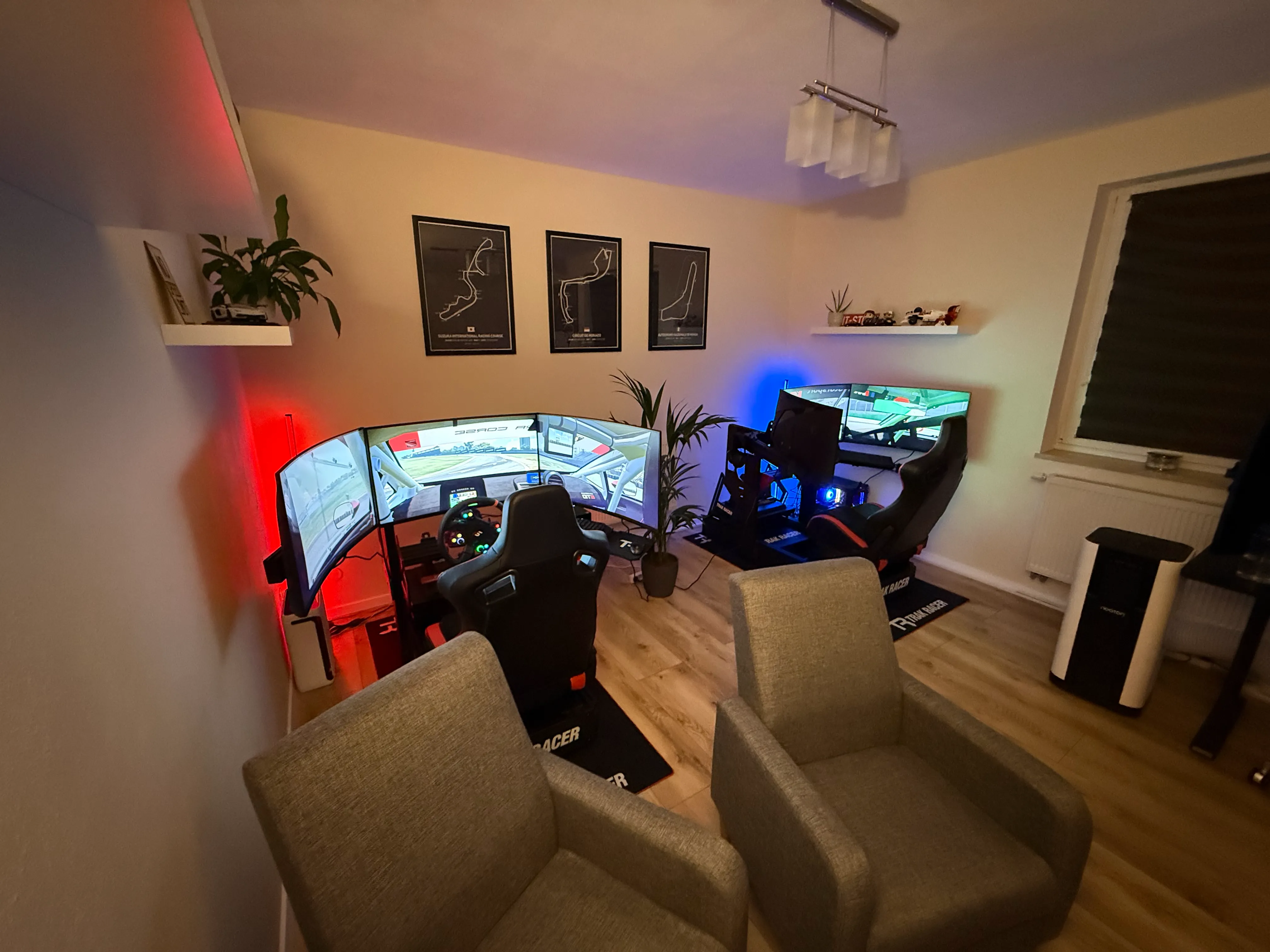 Prostory a simulátory závodního centra WestGrid